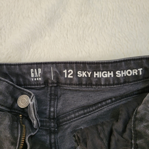 GAP Teen Black Sky High Shorts Size 12 - Picture 3 of 3
